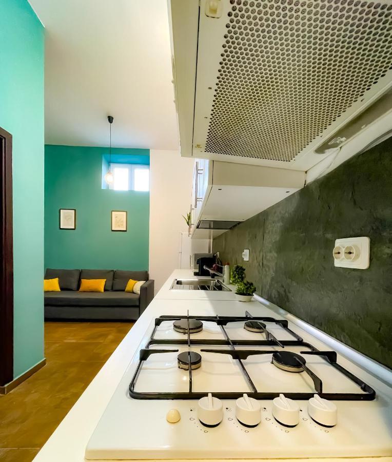 דירות Cool Flat In The Heart Of Bucharest'S Fun And History מראה חיצוני תמונה