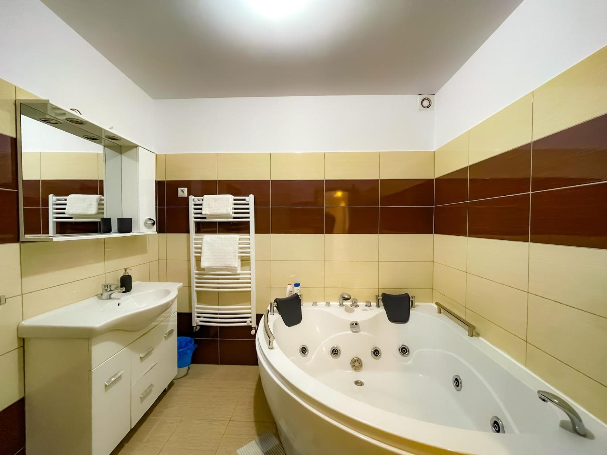 דירות Cool Flat In The Heart Of Bucharest'S Fun And History מראה חיצוני תמונה